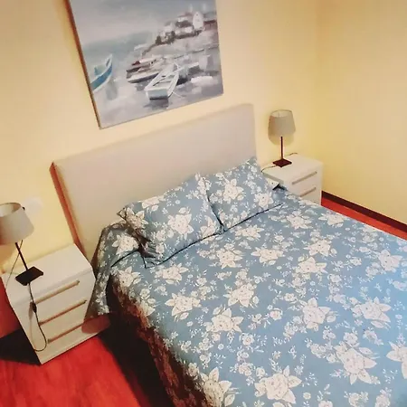 Apartamento Acogedor Bajo Con Terraza Y Vistas Nueva De Llanes