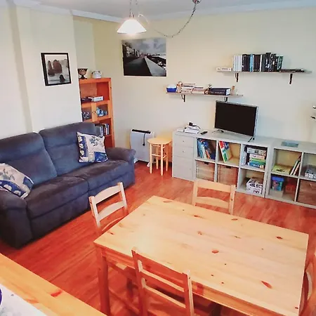 아파트 Acogedor Bajo Con Terraza Y Vistas 누에바데엘라네스