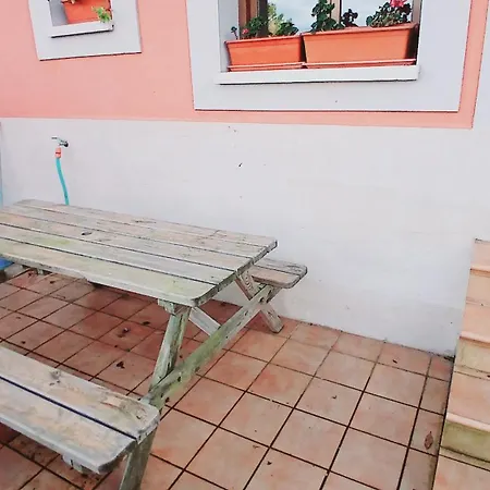 Acogedor Bajo Con Terraza Y Vistas 아파트 누에바데엘라네스